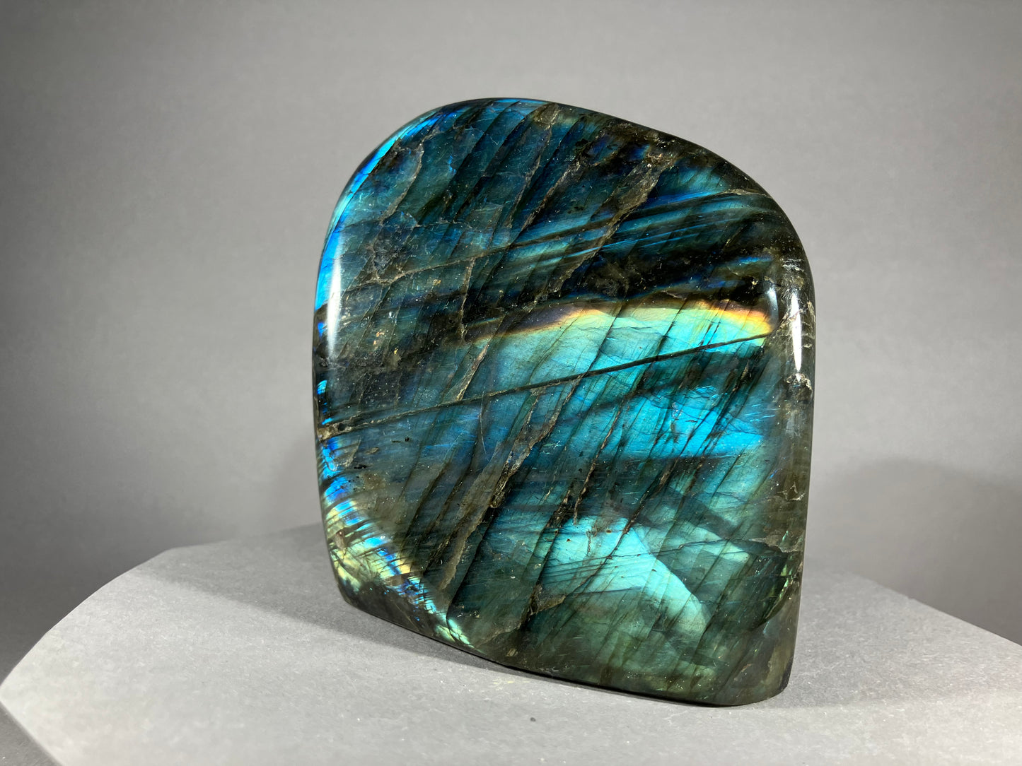 Labradorit - Maniry/Madagaskar ca. 9,5x8,5cm