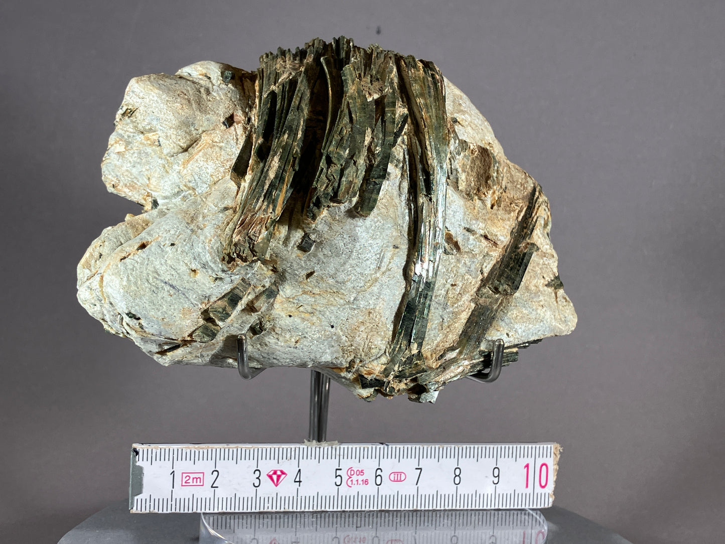 Aktinolith - Schlegeis/Zillertal ca. 12x9cm