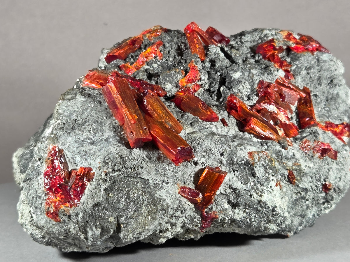 Realgar - Maramures/Rumänien ca. 14x14cm