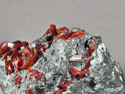 Realgar - Maramures/Rumänien ca. 14x14cm