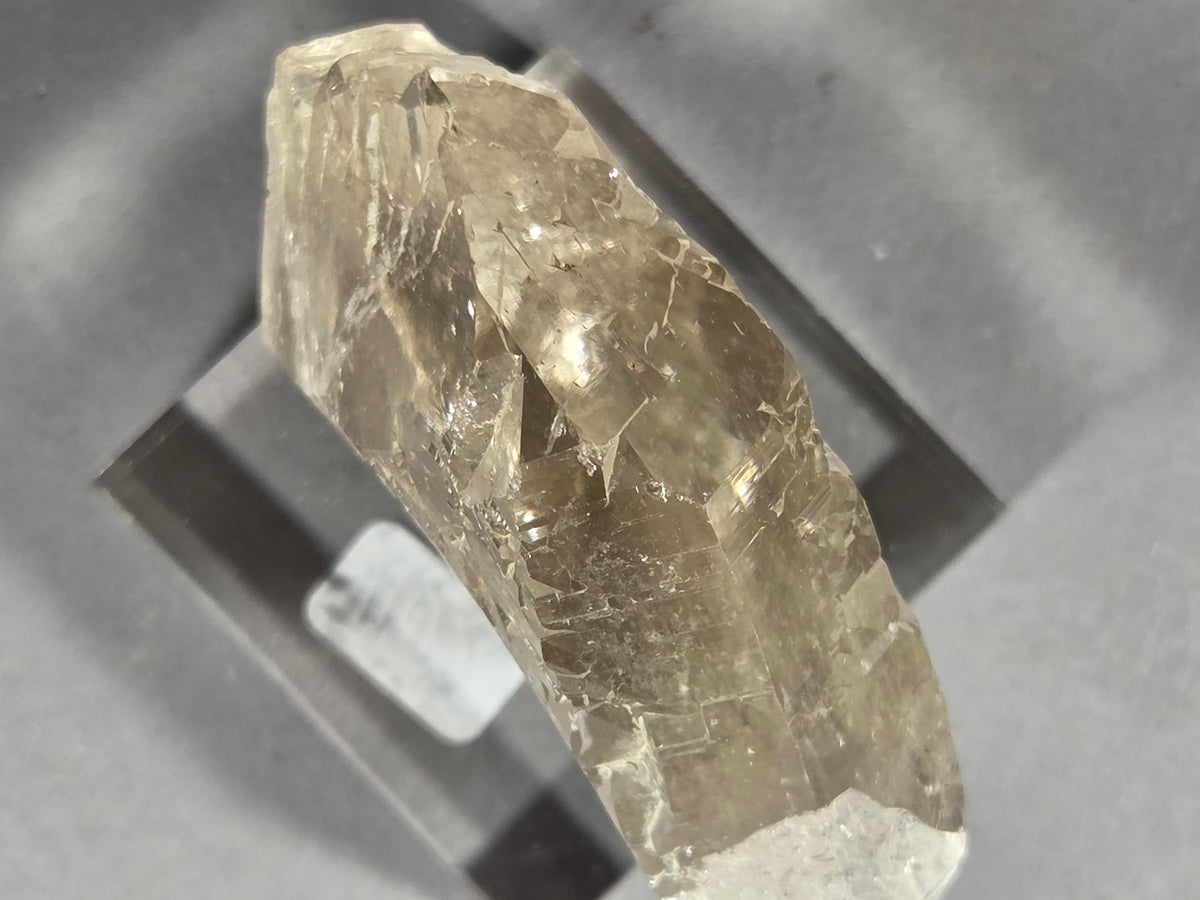 Rauchquarzgwindel - Uri/Schweiz ca. 5,8x5cm