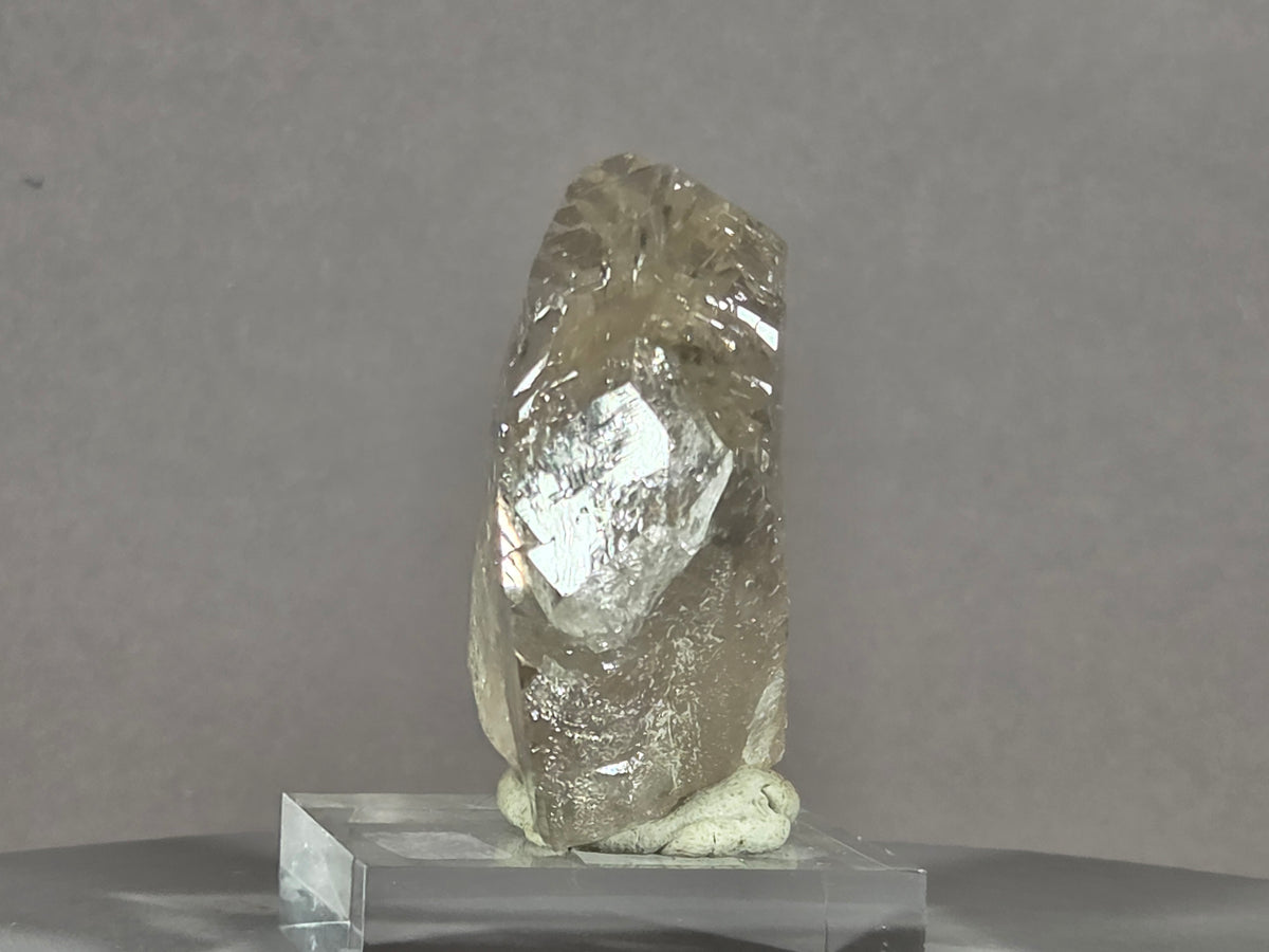 Rauchquarzgwindel - Uri/Schweiz ca. 5,8x5cm