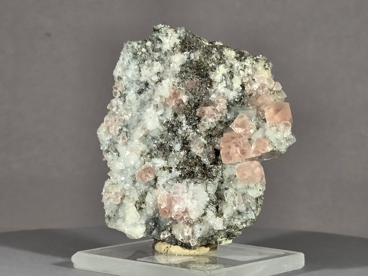 rosa Fluorit/Adular - Göschen/Schweiz ca. 5x5cm