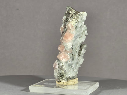 rosa Fluorit/Adular - Göschen/Schweiz ca. 5x5cm