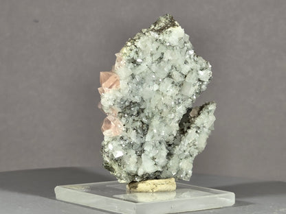rosa Fluorit/Adular - Göschen/Schweiz ca. 5x5cm