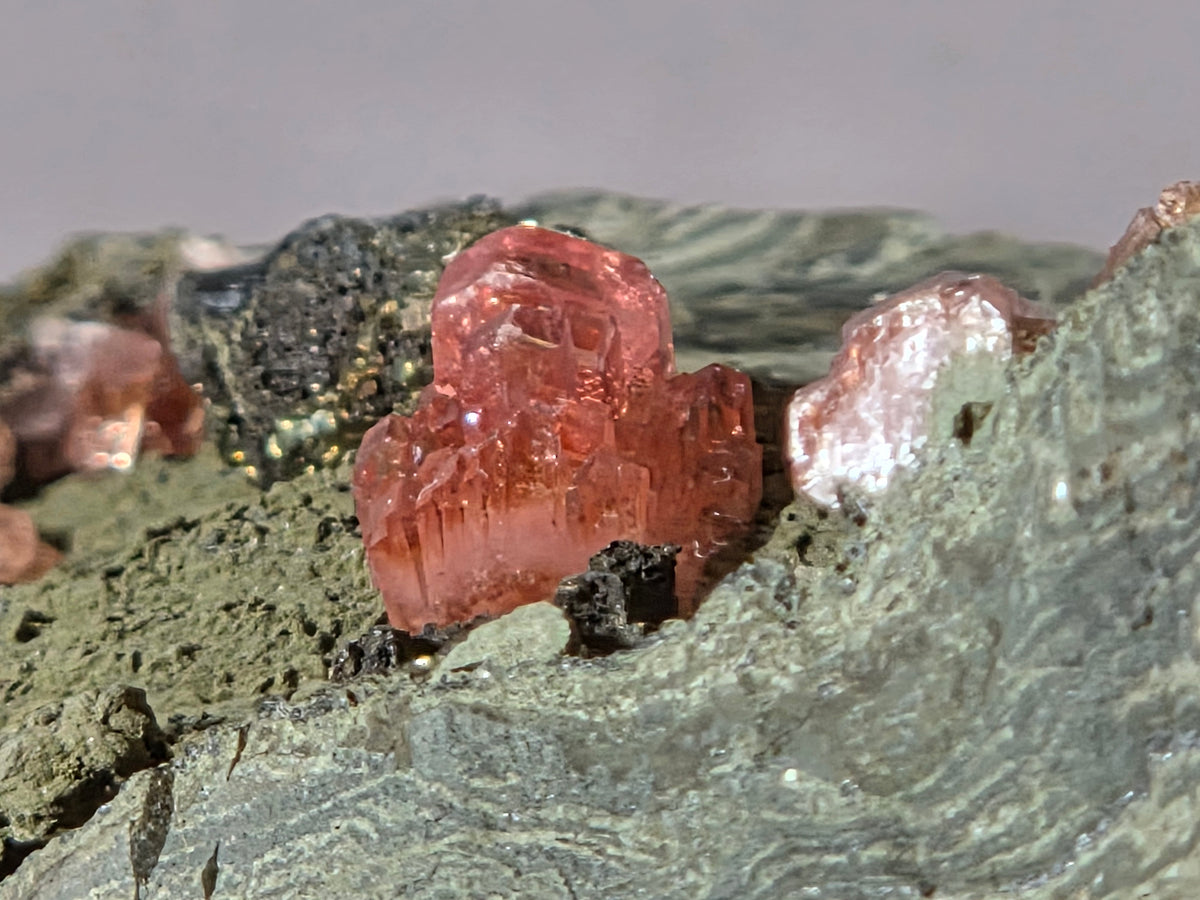 Rhodochrosit/Pyrit - Chihuahua/Mexiko ca. 9x6cm