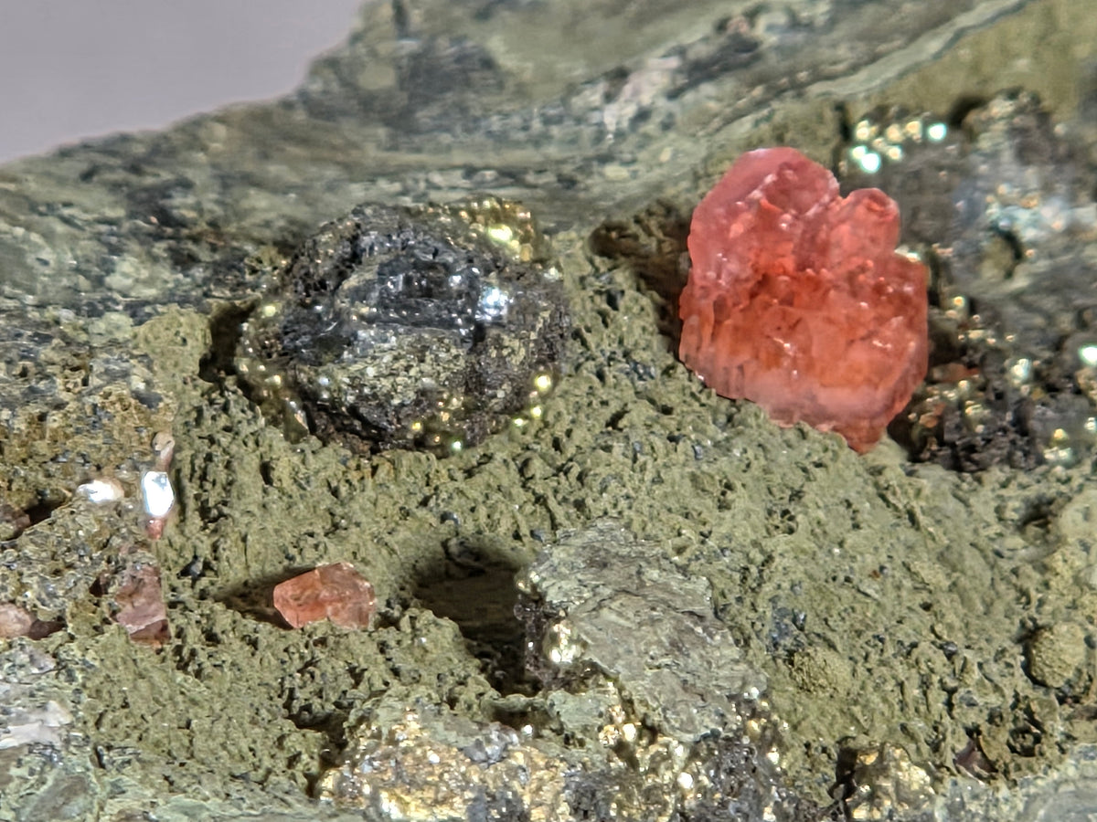 Rhodochrosit/Pyrit - Chihuahua/Mexiko ca. 9x6cm