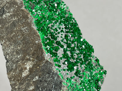 Uwarowit - Saranowskoje/Russland ca. 6,5x3,5cm