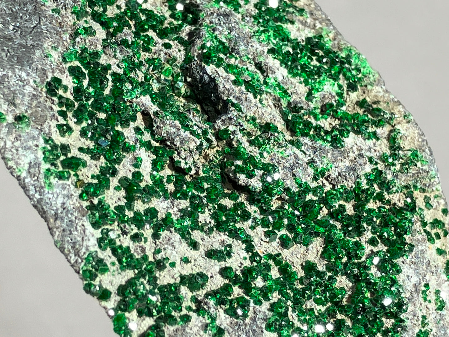 Uwarowit - Saranowskoje/Russland ca. 7x4cm