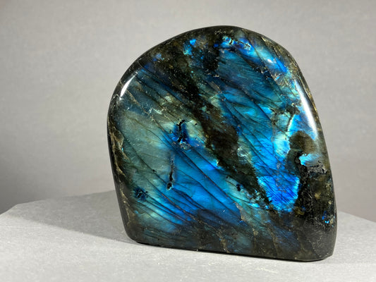 Labradorit - Maniry/Madagaskar ca. 8x8cm