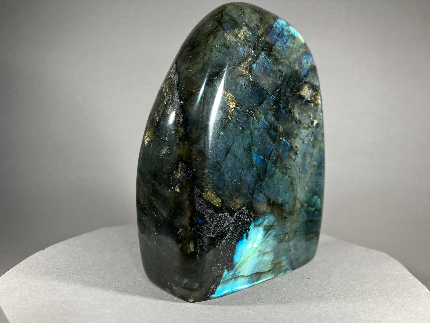 Labradorit - Maniry/Madagaskar ca. 11x9,5cm