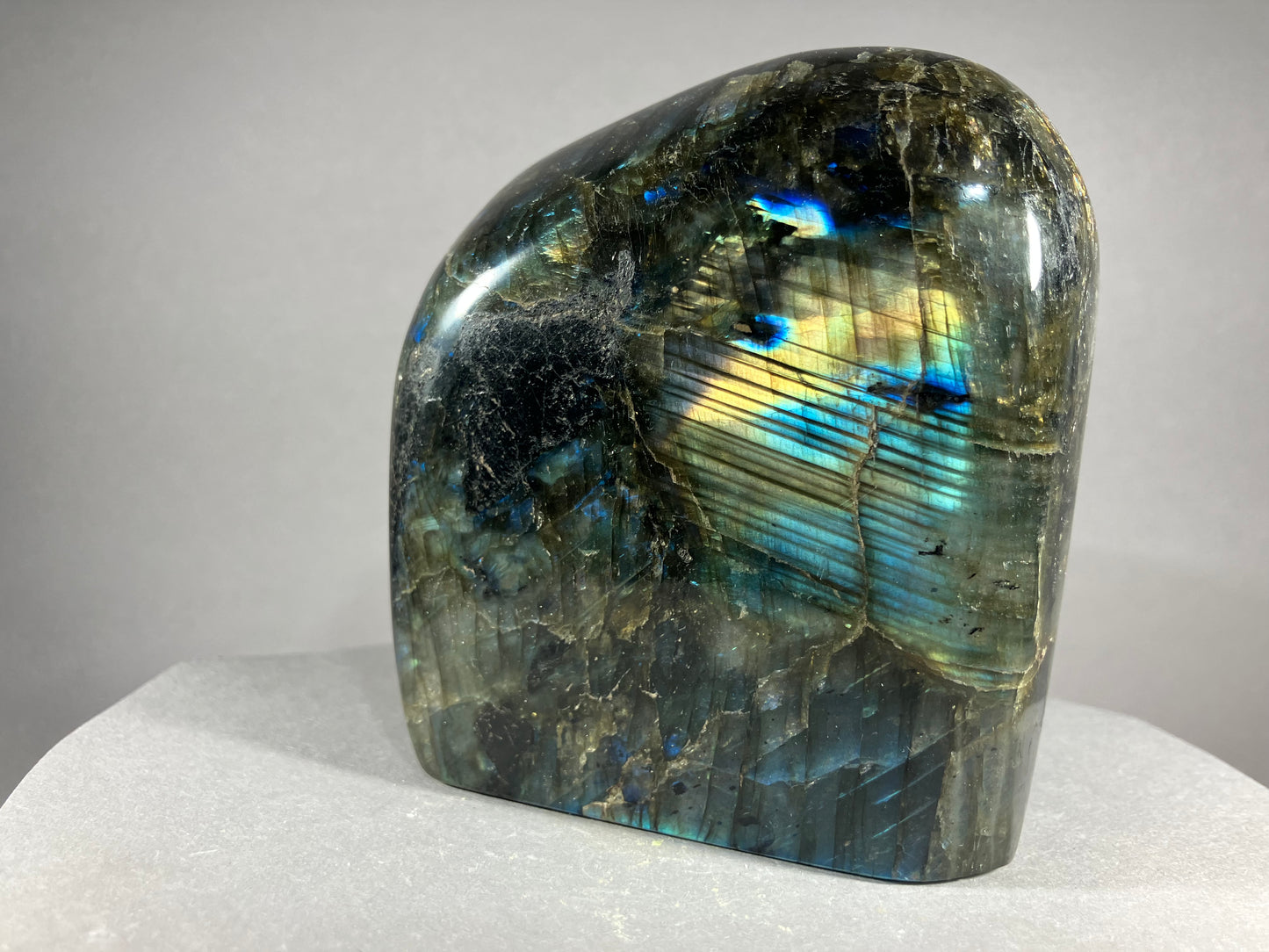 Labradorit - Maniry/Madagaskar ca. 9,5x8,5cm