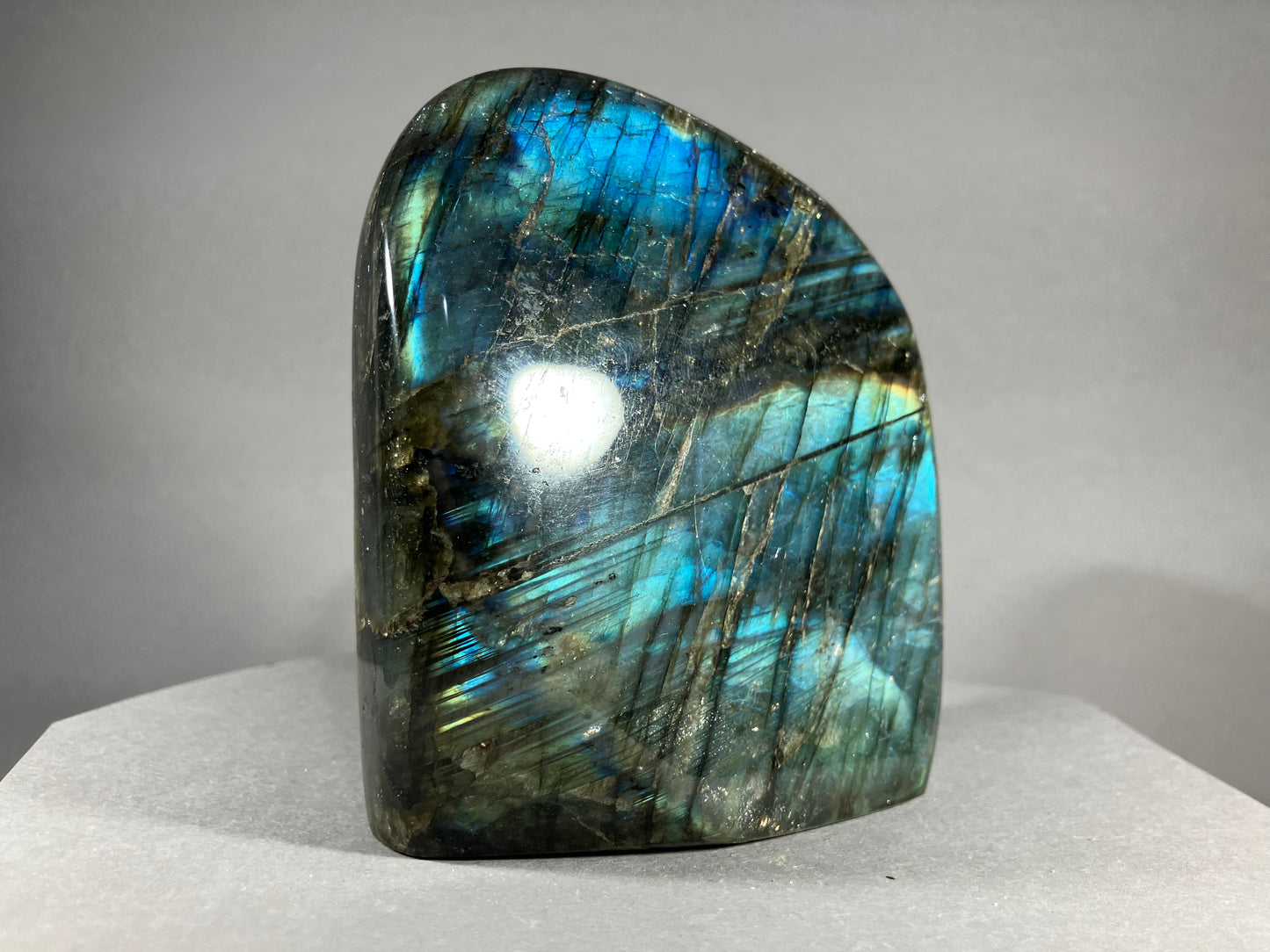 Labradorit - Maniry/Madagaskar ca. 9,5x8,5cm