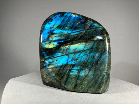 Labradorit - Maniry/Madagaskar ca. 9,5x8,5cm