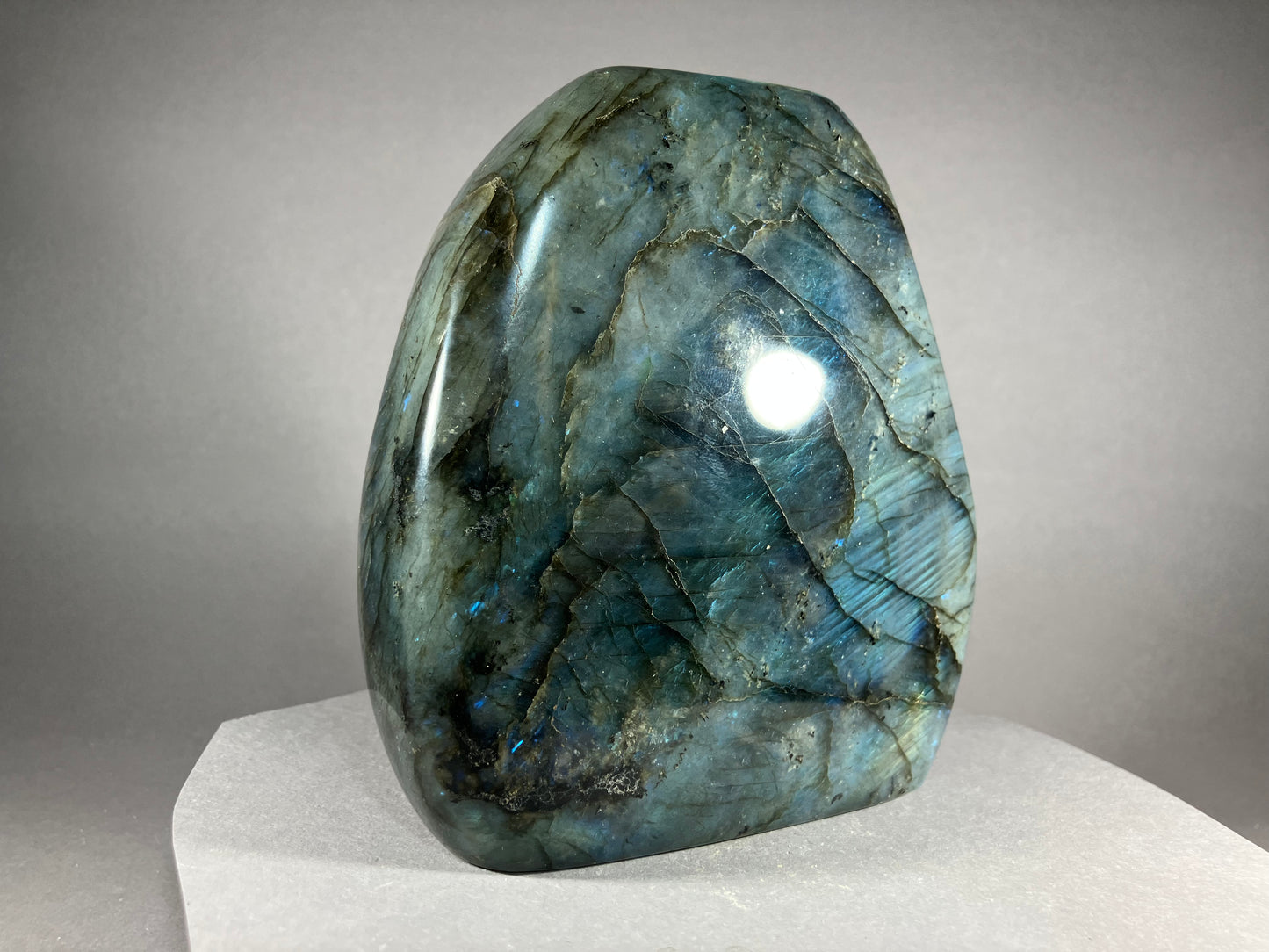 Labradorit - Maniry/Madagaskar ca. 12x10,5cm