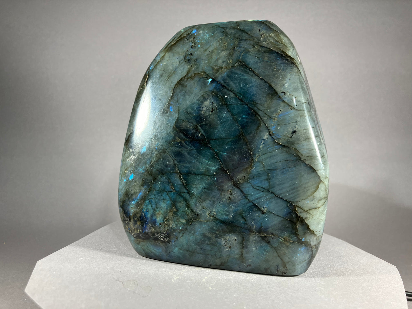 Labradorit - Maniry/Madagaskar ca. 12x10,5cm