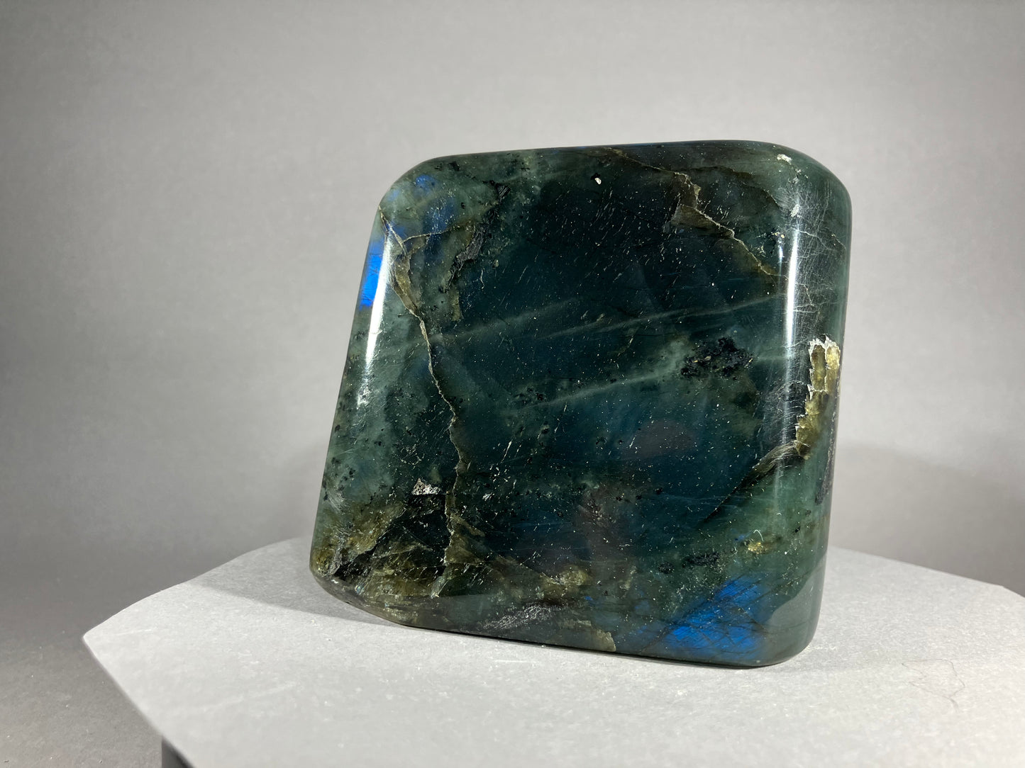 Labradorit - Maniry/Madagaskar ca. 8,5x9cm