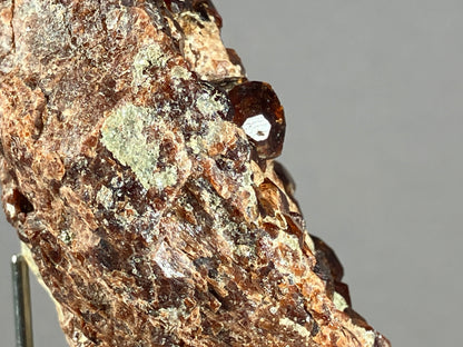 Hessonit - Aostatal/Italien ca. 8x4,5cm