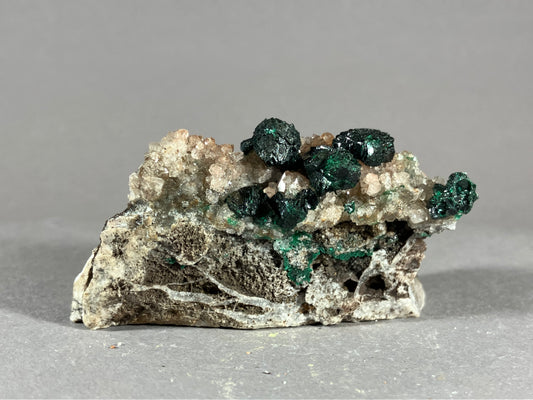 Malachit/Quarz - Kambove/Kongo ca. 6x3,2cm