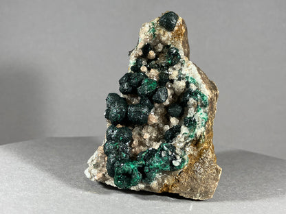 Malachit/Quarz - Kambove/Kongo ca. 8x6,5cm