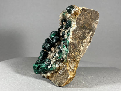 Malachit/Quarz - Kambove/Kongo ca. 8x6,5cm