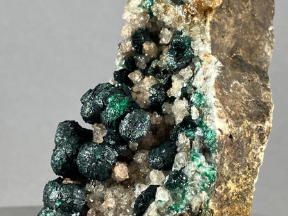 Malachit/Quarz - Kambove/Kongo ca. 8x6,5cm