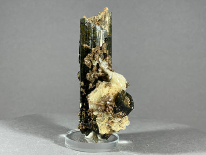 Turmalin/Cleavelandit/Lepidolith - Minas Gerais/Brasilien ca. 6,8x4cm