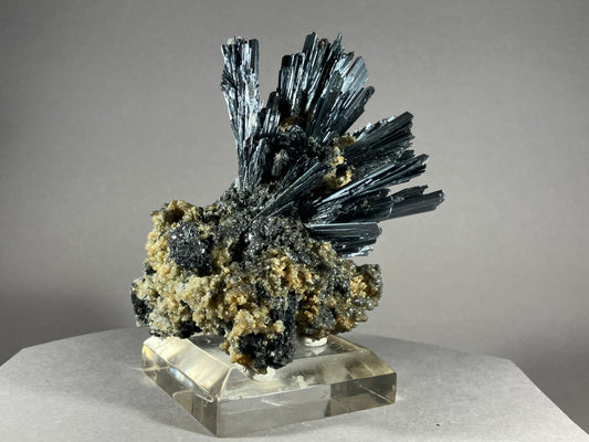 Antimonit - Maramures/Rumänien ca. 9x9cm