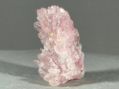 Rosenquarz - Minas Gerais/Brasilien ca. 4,5x2,5cm