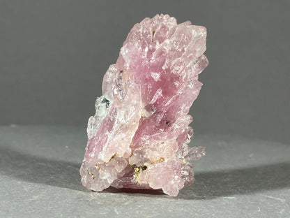 Rosenquarz - Minas Gerais/Brasilien ca. 4,5x2,5cm