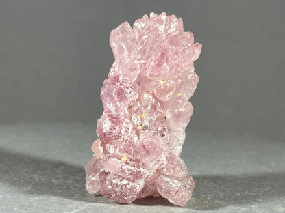 Rosenquarz - Minas Gerais/Brasilien ca. 4,5x2,5cm