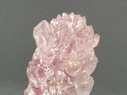 Rosenquarz - Minas Gerais/Brasilien ca. 4,5x2,5cm