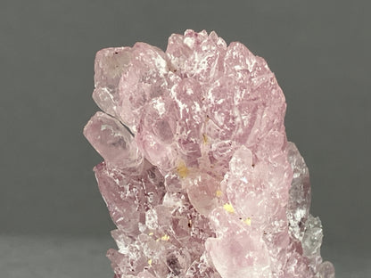 Rosenquarz - Minas Gerais/Brasilien ca. 4,5x2,5cm