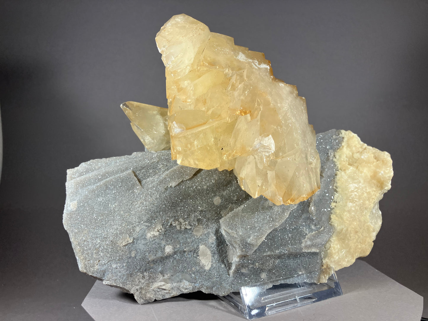 Calcit - Elmwood Mine ca. 18,5x15cm