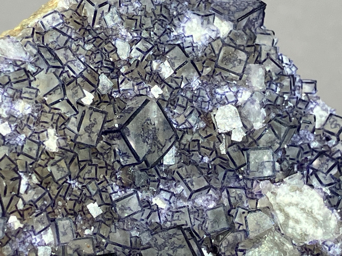 Fluorit - Chifeng/China ca. 6,5x5,5cm