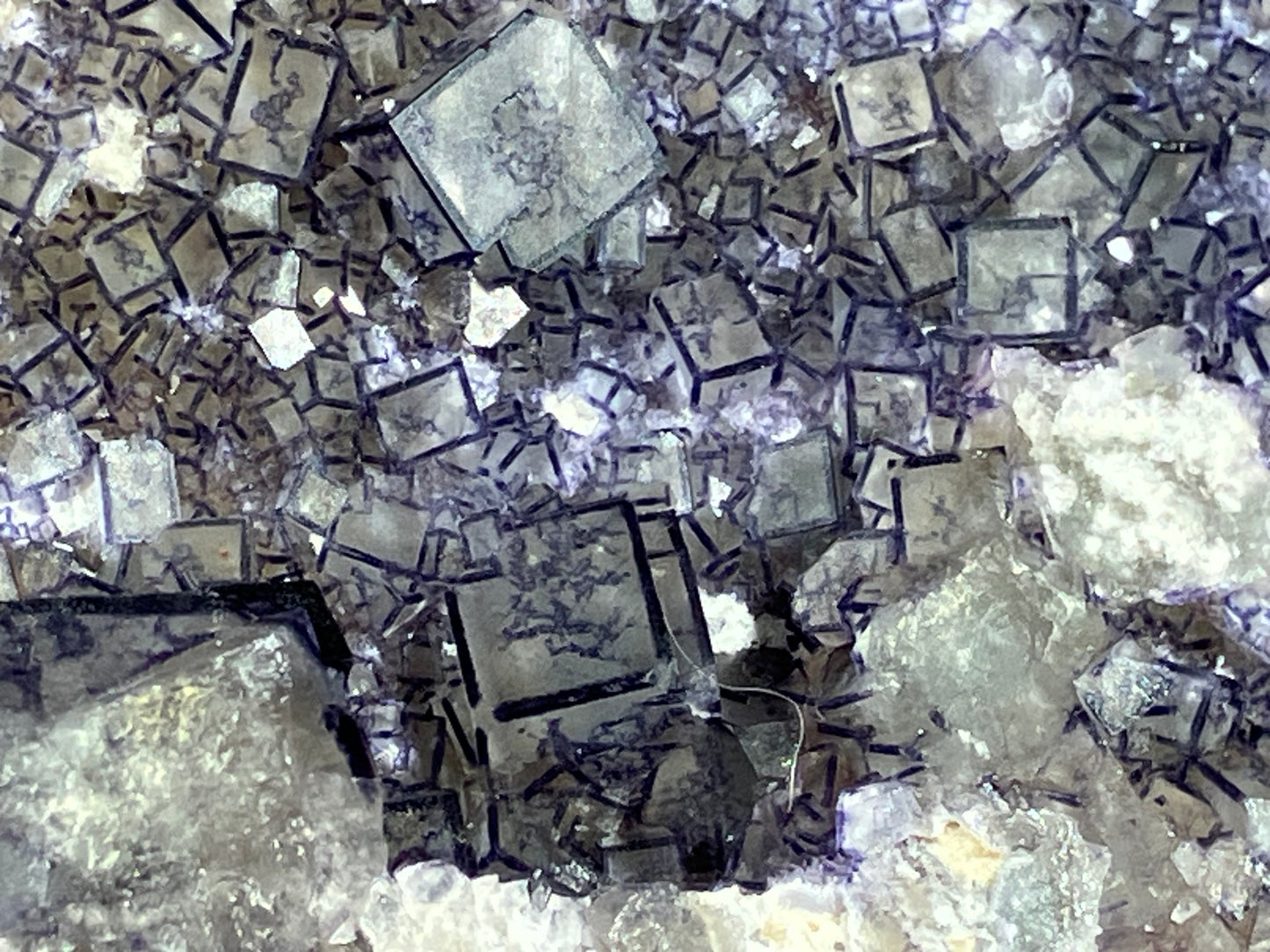 Fluorit - Chifeng/China ca. 6,5x5,5cm