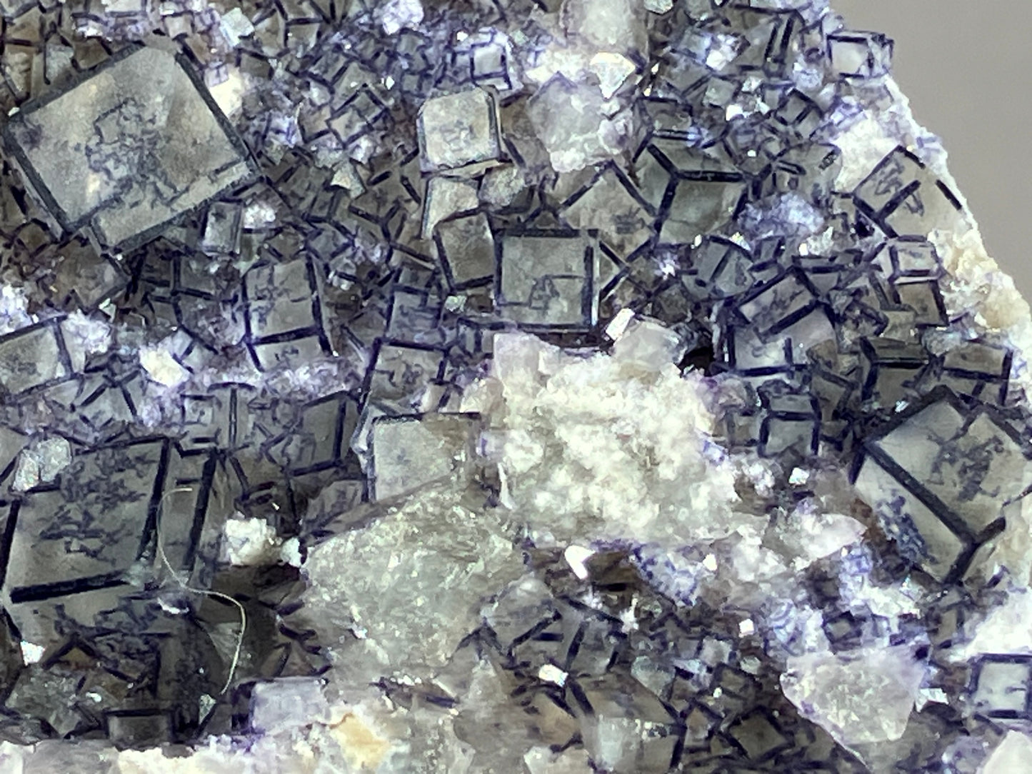 Fluorit - Chifeng/China ca. 6,5x5,5cm
