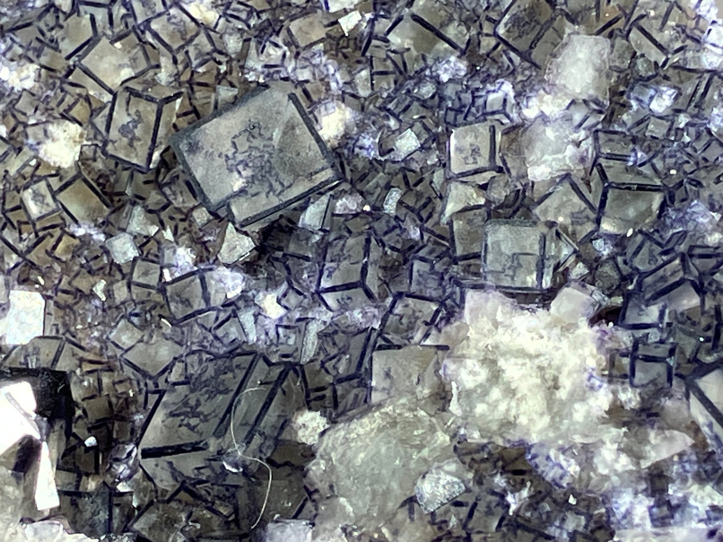 Fluorit - Chifeng/China ca. 6,5x5,5cm