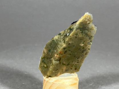 Fluorit - Chifeng/China ca. 3x1,5cm