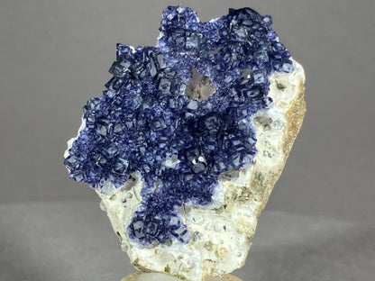 Fluorit - Chifeng/China ca. 4x3,5cm