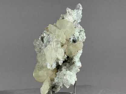 Bergkristall/Calcit - Pfunds/Tirol ca. 7x5cm