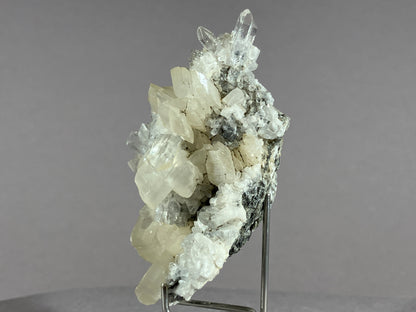 Bergkristall/Calcit - Pfunds/Tirol ca. 7x5cm