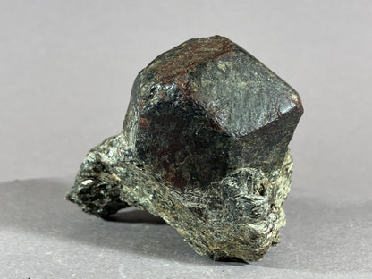 Granat - Ötztal/Tirol ca. 8x6cm
