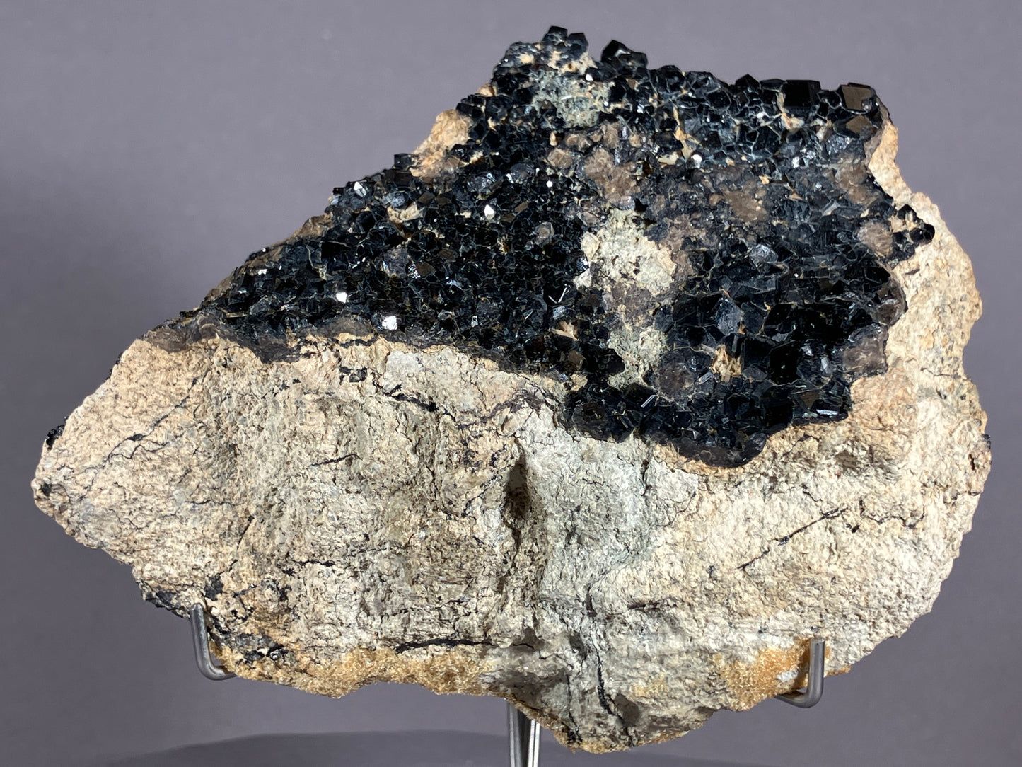 Melanit/var. Andradit - San Benito, Kalifornien ca. 10,5x8cm