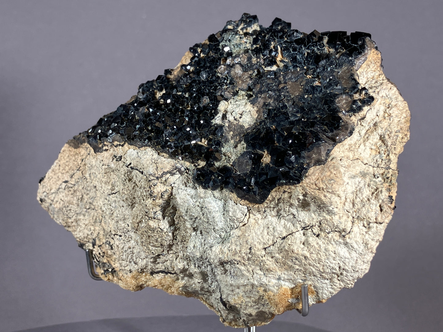 Melanit/var. Andradit - San Benito, Kalifornien ca. 10,5x8cm
