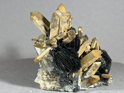 Hämatit/Bergkristall - Jinlong/China ca. 8x6,5cm