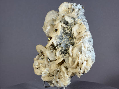 Bergkristall/Calcit/Pyrit - Dálnegorsk/Russland ca. 8,5x7cm