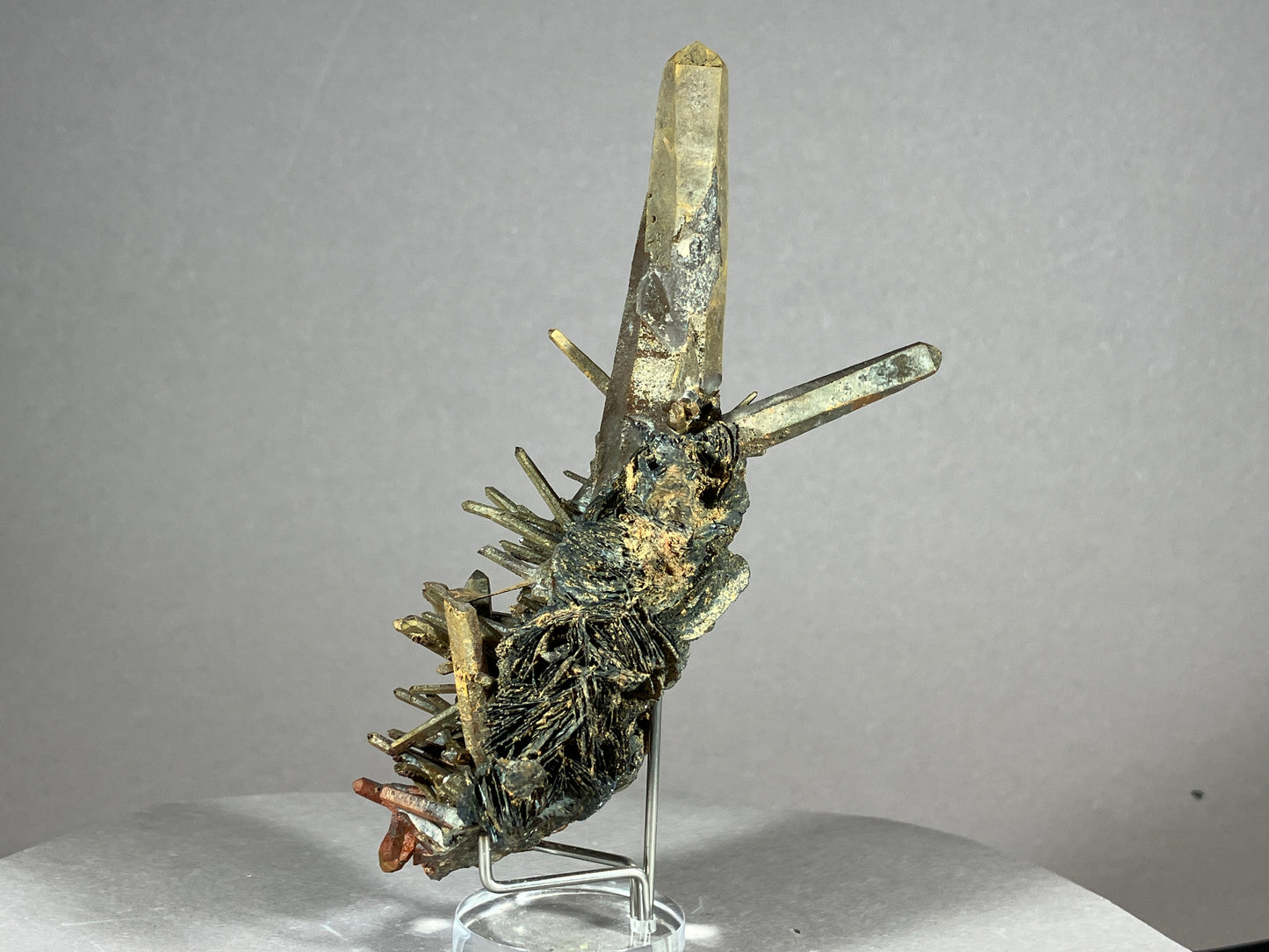 Hämatit/Bergkristall - Jinlong/China ca. 11x5cm