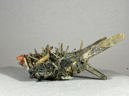 Hämatit/Bergkristall - Jinlong/China ca. 11x5cm