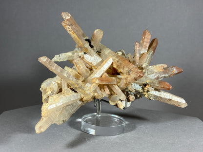 Hämatit/Bergkristall - Jinlong/China ca. 13x9cm